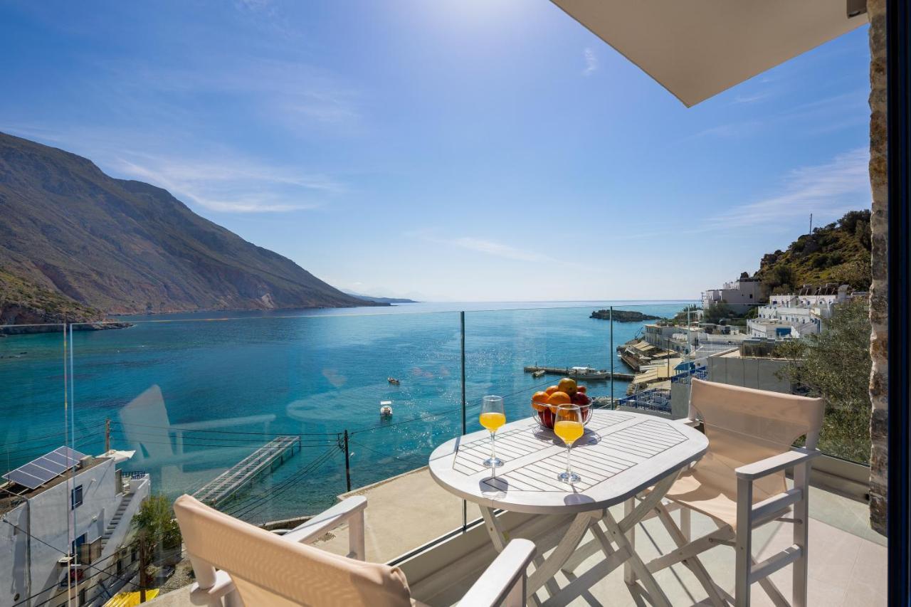 Molos Apartments Loutro Exteriér fotografie