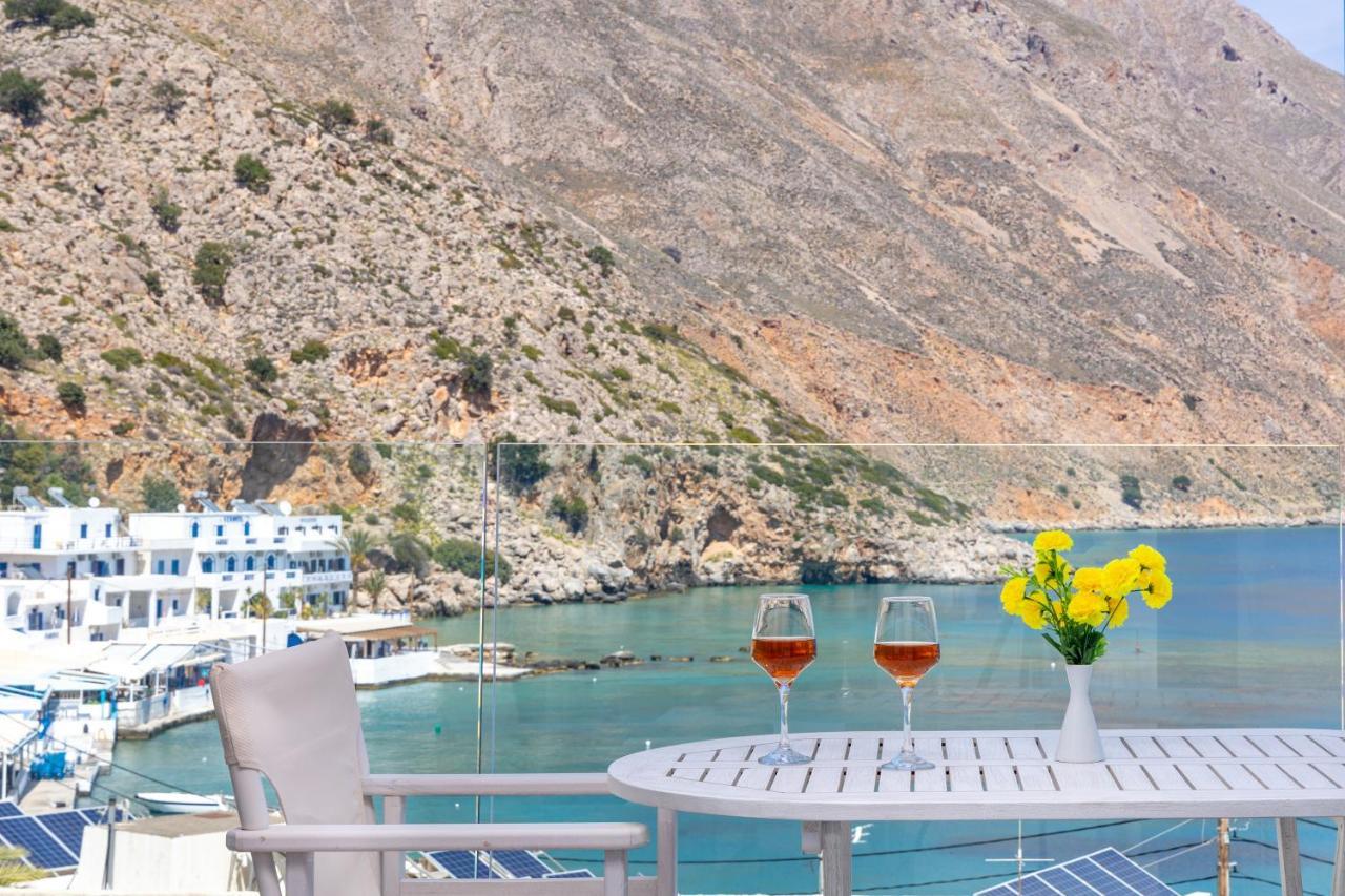 Molos Apartments Loutro Exteriér fotografie
